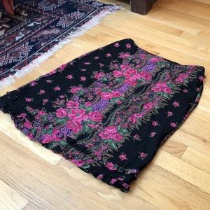 Vintage floral Betsy Johnson ruffle midi skirt